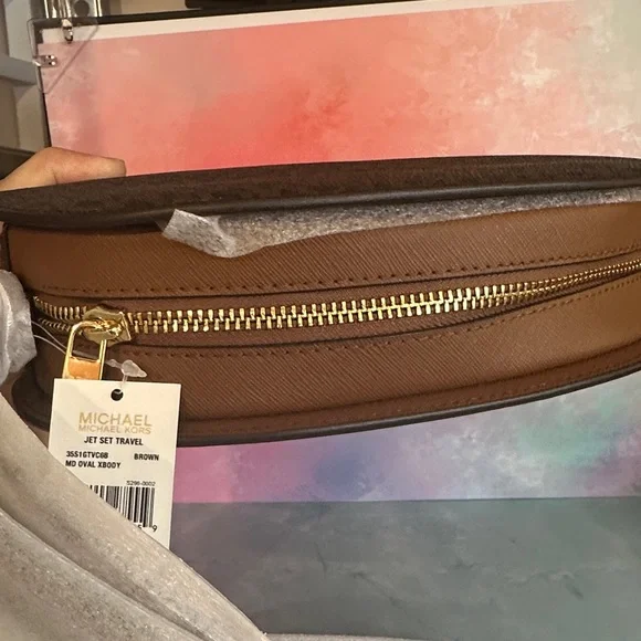 Michael Kors Brown Logo Crossbody Bag Jet Set Travel - Picture 13 of 16